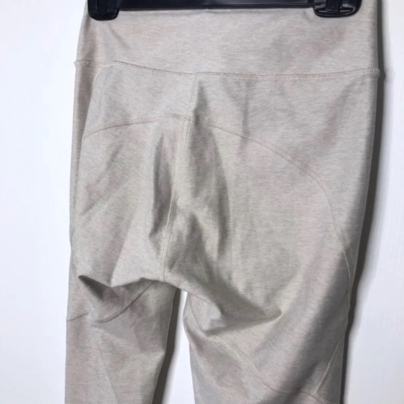 SOLD❌Outdoor voices 7/8 oatmeal leggings - Picture 8 of 8